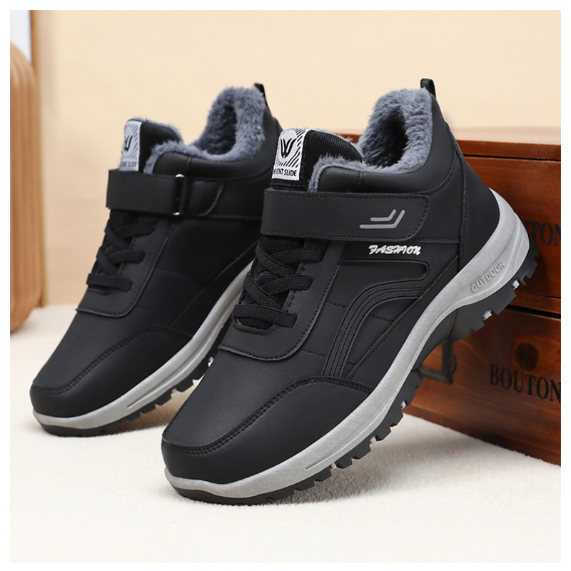 Stivali da Neve 2026 per Uomo, - Men Shoes Ecco recensione e prezzo