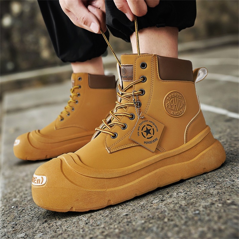 Pantaloncini Stivaletti Scarpe - Men Shoes Ecco recensione e prezzo